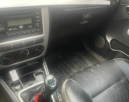 Зеленый Лифан 520, объемом двигателя 1.6 л и пробегом 180 тыс. км за 929 $, фото 2 на Automoto.ua