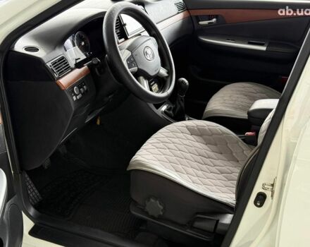 Белый Лифан 620, объемом двигателя 1.6 л и пробегом 51 тыс. км за 5490 $, фото 9 на Automoto.ua