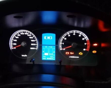Серый Лифан 620, объемом двигателя 1.6 л и пробегом 103 тыс. км за 4200 $, фото 4 на Automoto.ua