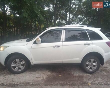 Белый Лифан Х60, объемом двигателя 1.79 л и пробегом 133 тыс. км за 4600 $, фото 3 на Automoto.ua