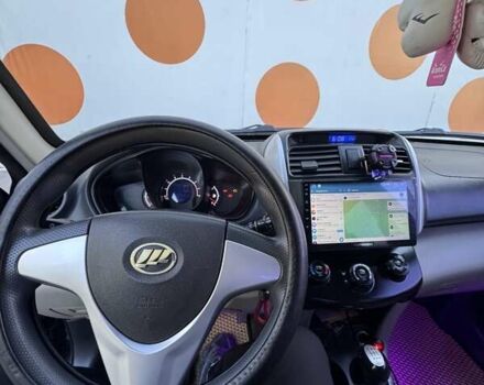 Чорний Ліфан Х60, об'ємом двигуна 1.8 л та пробігом 93 тис. км за 7250 $, фото 4 на Automoto.ua