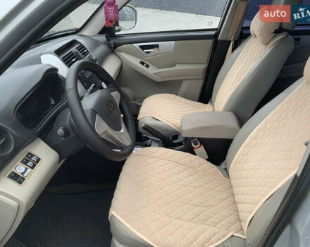 Лифан Х60 2013 в Костополе на Automoto.ua Серый Лифан Х60, объемом двигателя 1.8 л и пробегом 163 тыс. км за 4500 $, фото 13 на Automoto.ua