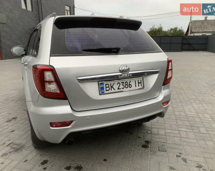 Лифан Х60 2013 в Костополе на Automoto.ua Серый Лифан Х60, объемом двигателя 1.8 л и пробегом 163 тыс. км за 4500 $, фото 4 на Automoto.ua