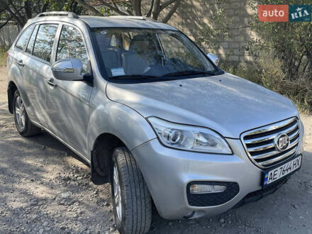 Лифан Х60 2013 в Днепре (Днепропетровске) на Automoto.ua Серый Лифан Х60, объемом двигателя 1.79 л и пробегом 75 тыс. км за 6600 $, фото 1 на Automoto.ua