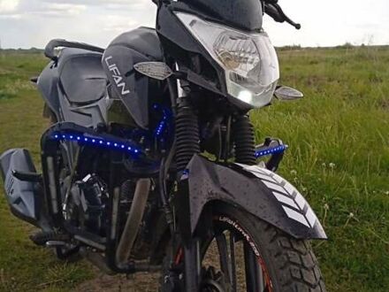 Ліфан CityR 200 2022 у Сарнах на Automoto.ua Чорний Ліфан CityR 200, об'ємом двигуна 0.18 л та пробігом 13 тис. км за 1000 $, фото 1 на Automoto.ua