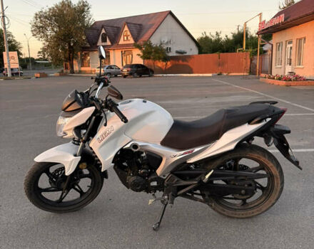 Белый Лифан KP 200, объемом двигателя 0.2 л и пробегом 16 тыс. км за 1200 $, фото 6 на Automoto.ua