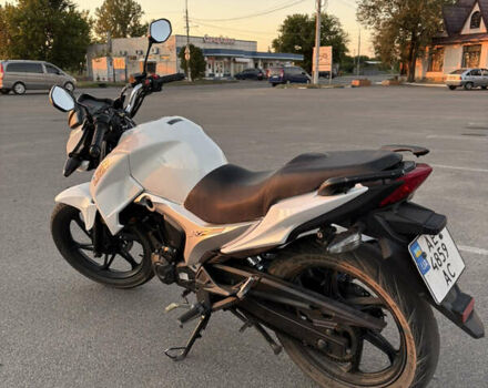 Белый Лифан KP 200, объемом двигателя 0.2 л и пробегом 16 тыс. км за 1200 $, фото 5 на Automoto.ua