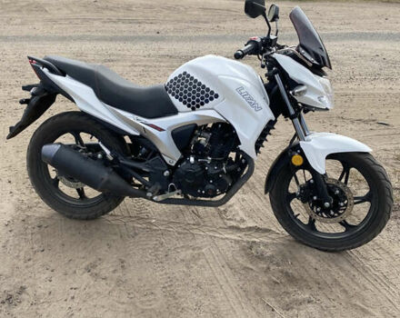 Лифан KP 200, объемом двигателя 0.2 л и пробегом 38 тыс. км за 1500 $, фото 2 на Automoto.ua