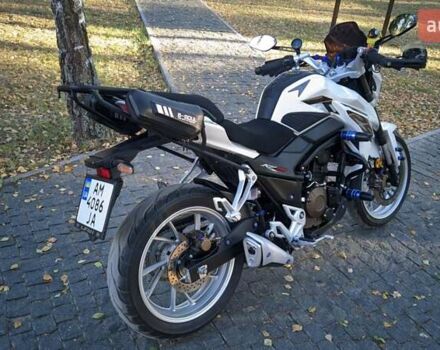 Белый Лифан KP 250, объемом двигателя 0.25 л и пробегом 11 тыс. км за 2050 $, фото 6 на Automoto.ua