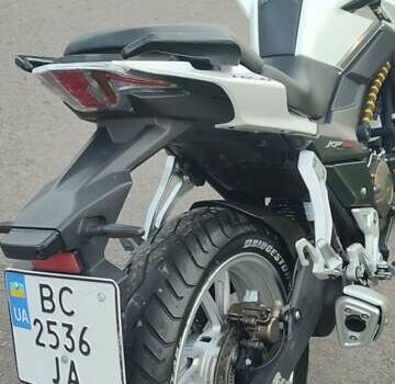 Білий Ліфан KP 250, об'ємом двигуна 0.25 л та пробігом 23 тис. км за 2000 $, фото 4 на Automoto.ua