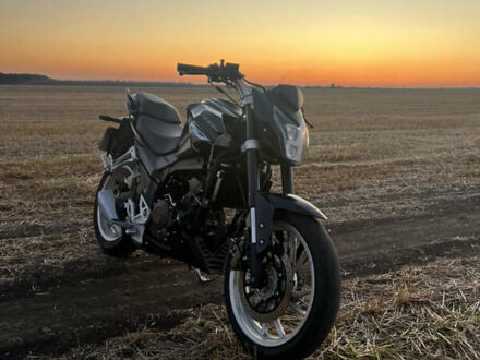 Черный Лифан KP 250, объемом двигателя 0.25 л и пробегом 10 тыс. км за 1100 $, фото 1 на Automoto.ua