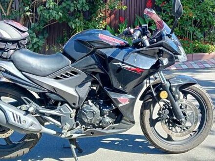 Ліфан KPR 200 2023 у Києві на Automoto.ua Чорний Ліфан KPR 200, об'ємом двигуна 0.2 л та пробігом 15 тис. км за 1450 $, фото 1 на Automoto.ua