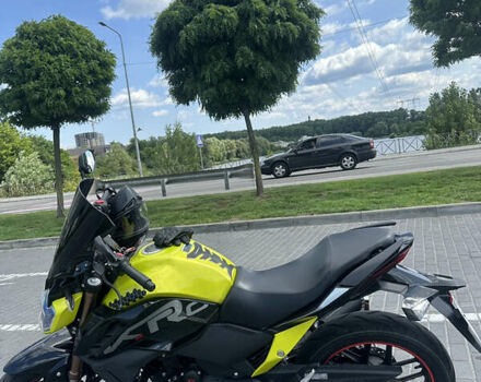 Желтый Лифан KPS 200, объемом двигателя 0.2 л и пробегом 10 тыс. км за 1500 $, фото 7 на Automoto.ua