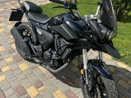 Ліфан KPT 200-4V 2022 у Борисполе на Automoto.ua Чорний Ліфан KPT 200-4V, об'ємом двигуна 0.2 л та пробігом 3 тис. км за 1850 $, фото 1 на Automoto.ua