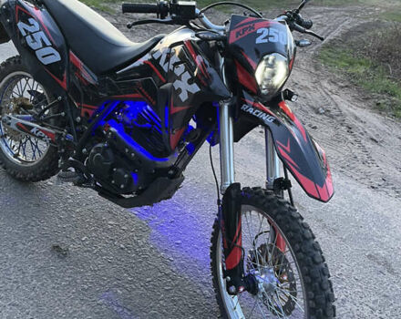 Чорний Ліфан KPX 250, об'ємом двигуна 0.25 л та пробігом 4 тис. км за 1750 $, фото 3 на Automoto.ua