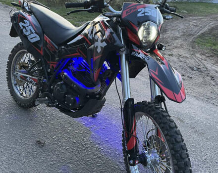 Чорний Ліфан KPX 250, об'ємом двигуна 0.25 л та пробігом 4 тис. км за 1750 $, фото 2 на Automoto.ua