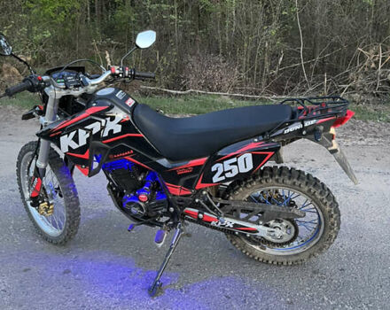Чорний Ліфан KPX 250, об'ємом двигуна 0.25 л та пробігом 4 тис. км за 1750 $, фото 1 на Automoto.ua
