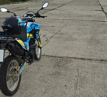 Ліфан KPX 250 2024 у Калуше на Automoto.ua Червоний Ліфан KPX 250, об'ємом двигуна 0.25 л та пробігом 2 тис. км за 1650 $, фото 1 на Automoto.ua