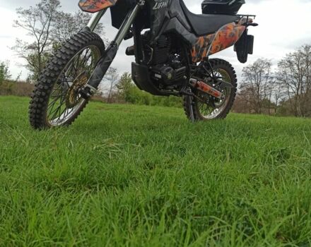 Лифан KPX 250, объемом двигателя 0.25 л и пробегом 0 тыс. км за 1335 $, фото 4 на Automoto.ua