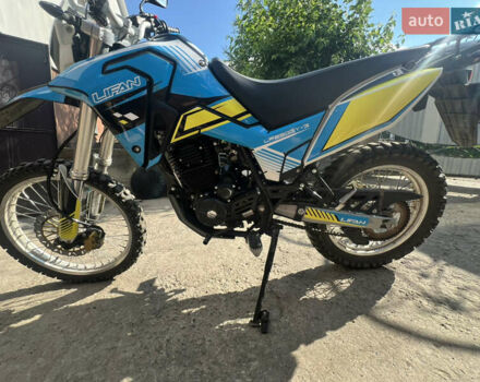 Синій Ліфан KPX 250, об'ємом двигуна 0.25 л та пробігом 4 тис. км за 1400 $, фото 4 на Automoto.ua