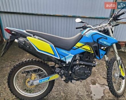 Синий Лифан KPX 250, объемом двигателя 0.25 л и пробегом 2 тыс. км за 1400 $, фото 1 на Automoto.ua