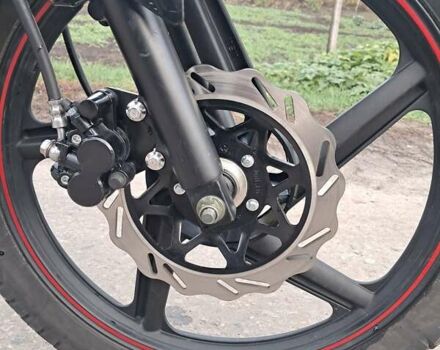 Чорний Ліфан LF150-2E, об'ємом двигуна 0 л та пробігом 4 тис. км за 1211 $, фото 4 на Automoto.ua