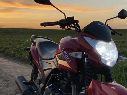 Лифан LF150-2E 2020 в Ровно на Automoto.ua Красный Лифан LF150-2E, объемом двигателя 0.15 л и пробегом 19 тыс. км за 900 $, фото 1 на Automoto.ua