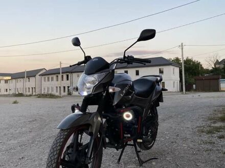 Лифан LF150-2E 2021 в Золотоноше на Automoto.ua Серый Лифан LF150-2E, объемом двигателя 0.15 л и пробегом 7 тыс. км за 976 $, фото 1 на Automoto.ua