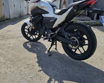 Білий Ліфан LF200-10L (KPT), об'ємом двигуна 0.2 л та пробігом 46 тис. км за 1000 $, фото 2 на Automoto.ua