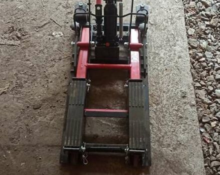 Красный Лифан LF 250-D, объемом двигателя 0.25 л и пробегом 6 тыс. км за 2500 $, фото 11 на Automoto.ua