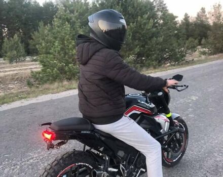 Черный Лифан SR 220, объемом двигателя 0.2 л и пробегом 8 тыс. км за 1400 $, фото 2 на Automoto.ua