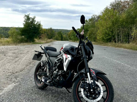 Чорний Ліфан SR 220, об'ємом двигуна 0.2 л та пробігом 4 тис. км за 1650 $, фото 1 на Automoto.ua