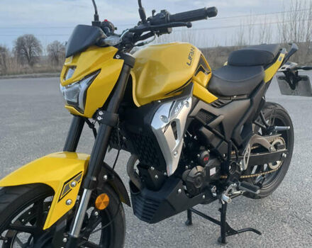 Желтый Лифан SR 220, объемом двигателя 0 л и пробегом 4 тыс. км за 1599 $, фото 2 на Automoto.ua