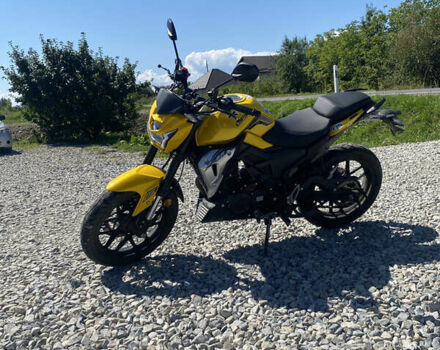 Желтый Лифан SR 220, объемом двигателя 0.2 л и пробегом 6 тыс. км за 1600 $, фото 1 на Automoto.ua