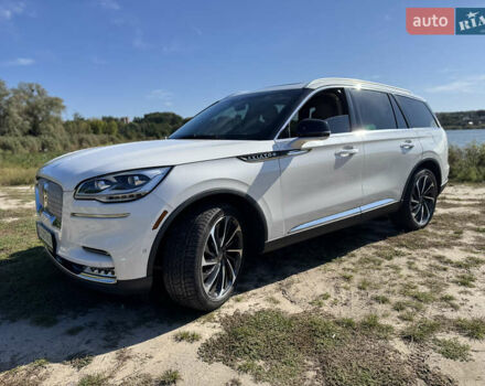 Белый Линкольн Авиатор, объемом двигателя 3 л и пробегом 105 тыс. км за 39500 $, фото 2 на Automoto.ua