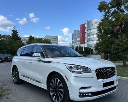 Білий Лінкольн Авіатор, об'ємом двигуна 3 л та пробігом 79 тис. км за 78500 $, фото 3 на Automoto.ua