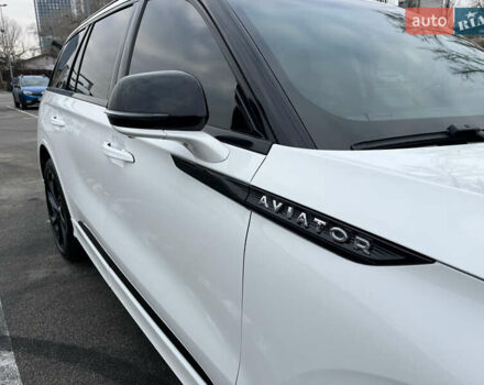 Белый Линкольн Авиатор, объемом двигателя 3 л и пробегом 14 тыс. км за 44999 $, фото 1 на Automoto.ua