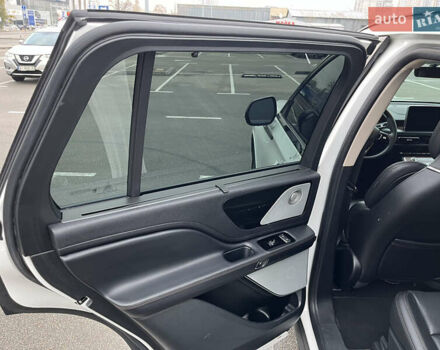 Белый Линкольн Авиатор, объемом двигателя 3 л и пробегом 14 тыс. км за 44999 $, фото 27 на Automoto.ua