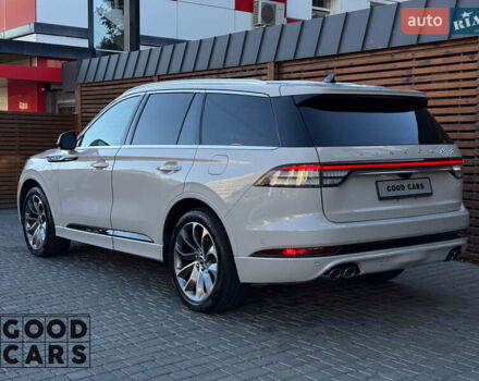 Бежевий Лінкольн Авіатор, об'ємом двигуна 0 л та пробігом 83 тис. км за 63500 $, фото 4 на Automoto.ua