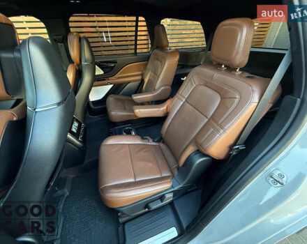 Бежевий Лінкольн Авіатор, об'ємом двигуна 0 л та пробігом 83 тис. км за 63500 $, фото 25 на Automoto.ua