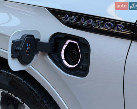 Бежевий Лінкольн Авіатор, об'ємом двигуна 0 л та пробігом 83 тис. км за 63500 $, фото 16 на Automoto.ua