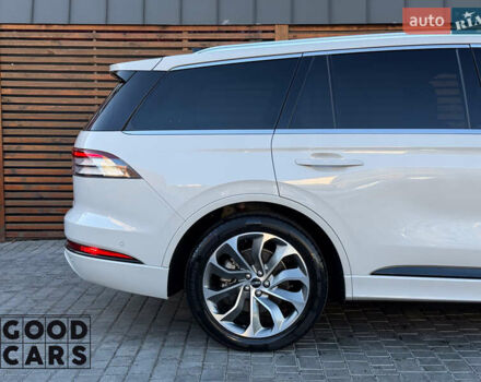 Бежевий Лінкольн Авіатор, об'ємом двигуна 0 л та пробігом 83 тис. км за 63500 $, фото 13 на Automoto.ua