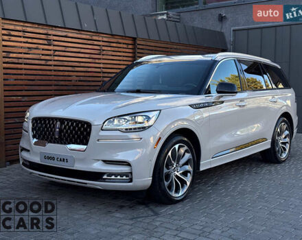 Бежевий Лінкольн Авіатор, об'ємом двигуна 0 л та пробігом 83 тис. км за 63500 $, фото 2 на Automoto.ua