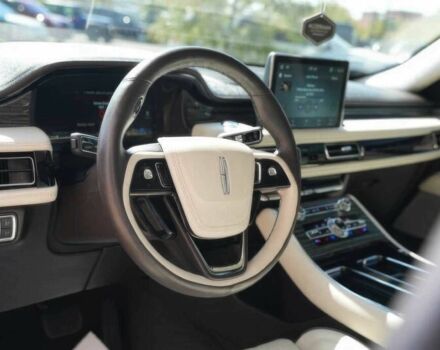 Чорний Лінкольн Авіатор, об'ємом двигуна 3 л та пробігом 30 тис. км за 29600 $, фото 7 на Automoto.ua