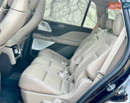 Черный Линкольн Авиатор, объемом двигателя 3 л и пробегом 49 тыс. км за 41300 $, фото 19 на Automoto.ua