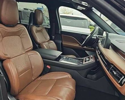 Черный Линкольн Авиатор, объемом двигателя 0 л и пробегом 41 тыс. км за 29600 $, фото 4 на Automoto.ua