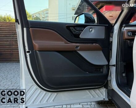 Лінкольн Авіатор, об'ємом двигуна 0 л та пробігом 83 тис. км за 63500 $, фото 17 на Automoto.ua