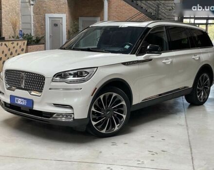 Линкольн Авиатор, объемом двигателя 0 л и пробегом 56 тыс. км за 35000 $, фото 5 на Automoto.ua