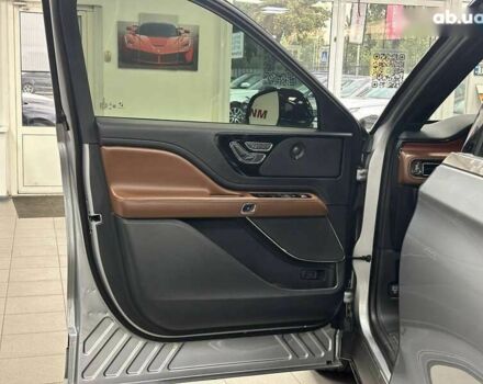 Линкольн Авиатор, объемом двигателя 0 л и пробегом 202 тыс. км за 39500 $, фото 17 на Automoto.ua