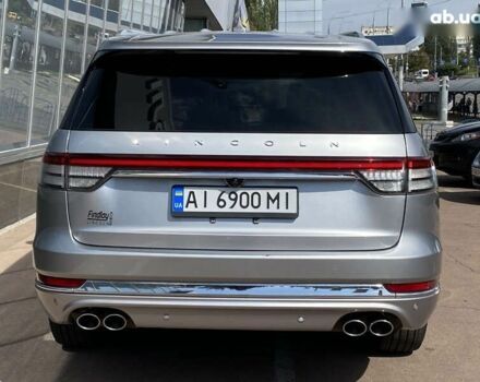 Серый Линкольн Авиатор, объемом двигателя 3 л и пробегом 53 тыс. км за 39500 $, фото 5 на Automoto.ua